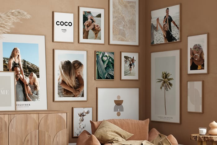 Frames<sup>®</sup> Grande photo dans un cadre élégant. Léger et à prix très bas.